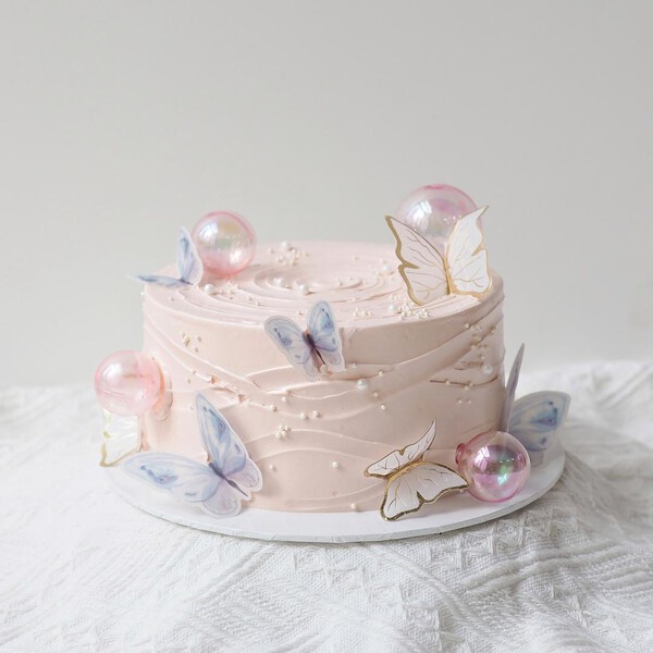 Caria Cake | Fresh Fruit Cake with Butterfly